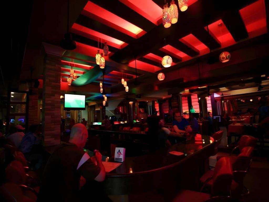 P.72 Hotel Pattaya Eksteriør billede