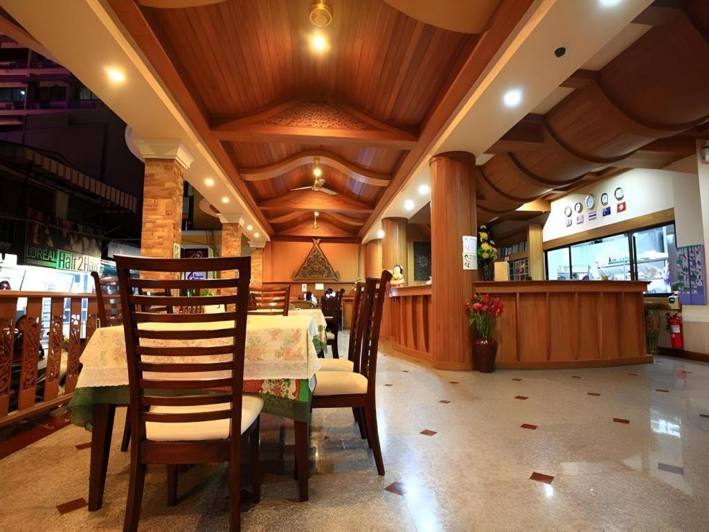 P.72 Hotel Pattaya Eksteriør billede