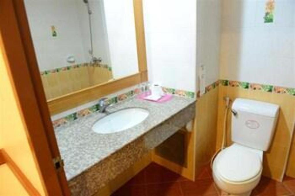 P.72 Hotel Pattaya Eksteriør billede