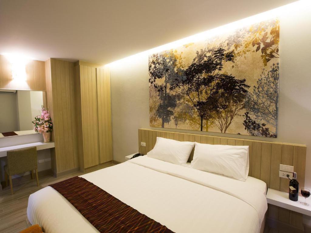 P.72 Hotel Pattaya Eksteriør billede