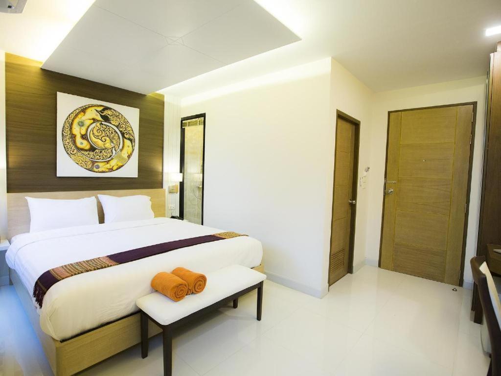 P.72 Hotel Pattaya Eksteriør billede