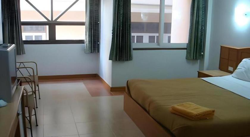 P.72 Hotel Pattaya Eksteriør billede